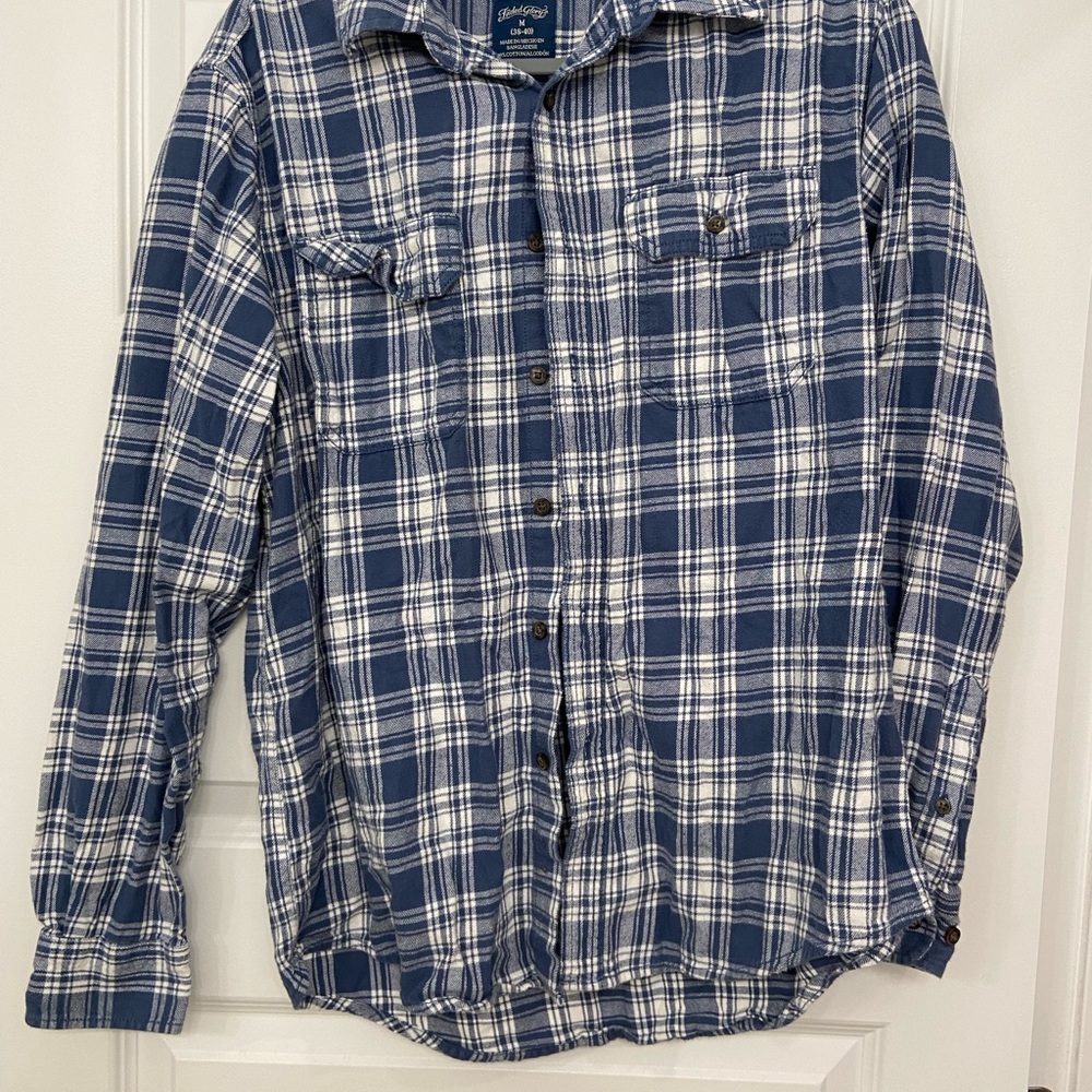 Faded Glory Navy and White Plaid Shirt